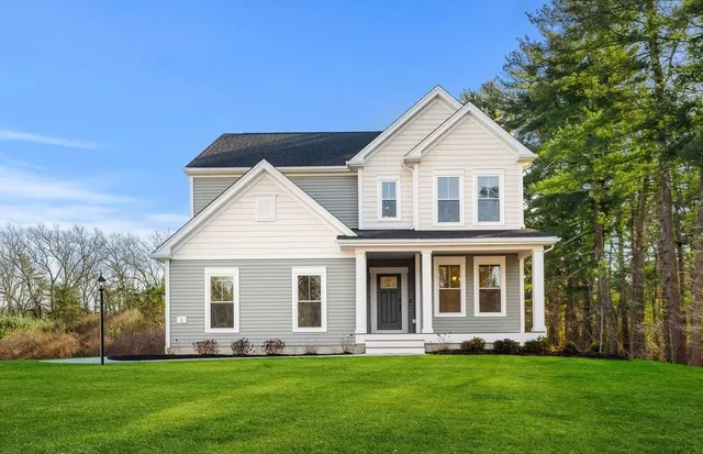 $1,360,410 | 13 Lloyd Circle, Unit 34, Norton, MA 02766