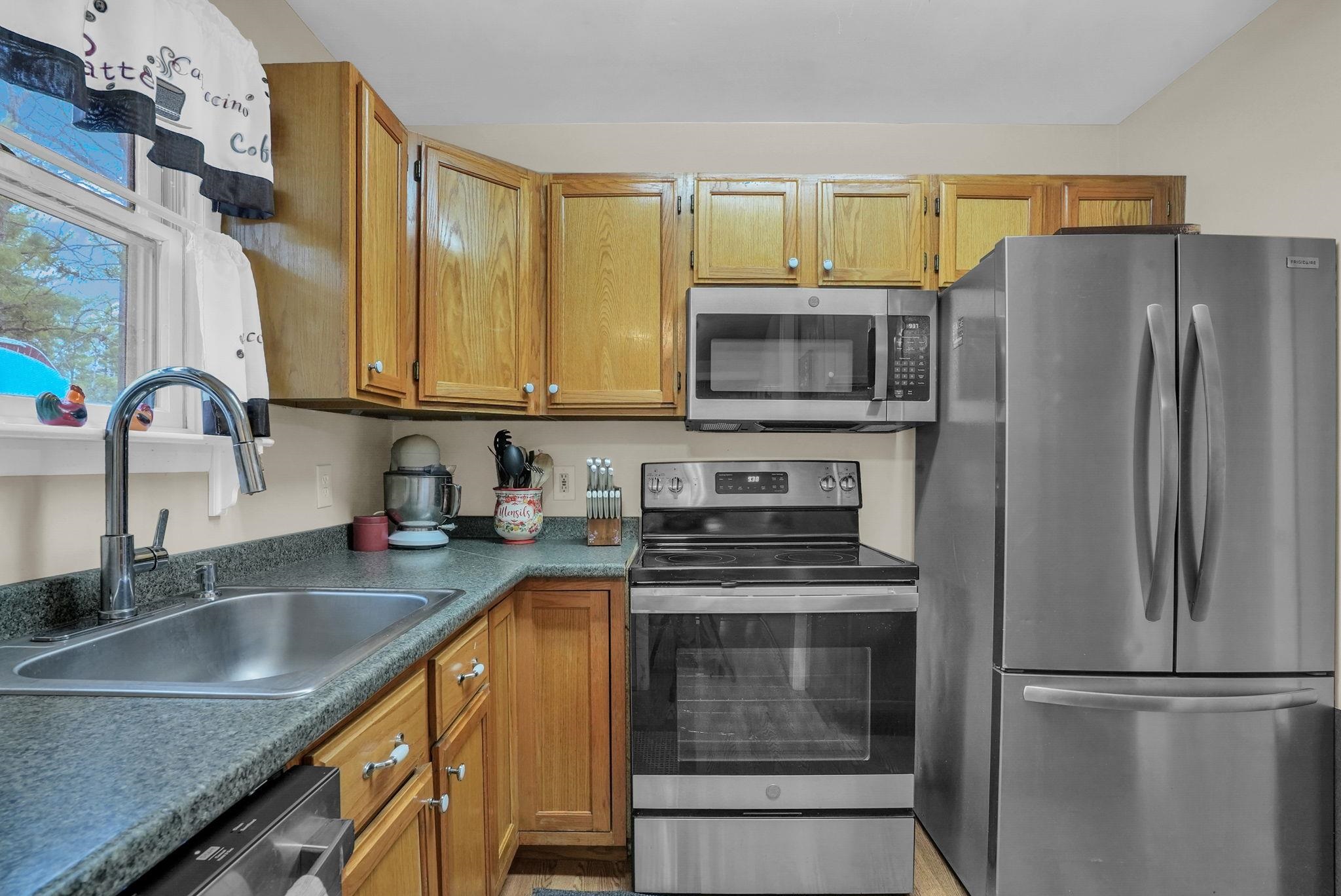 10215 Madison St. Helen, MI 48656 - Photo 11 of 17