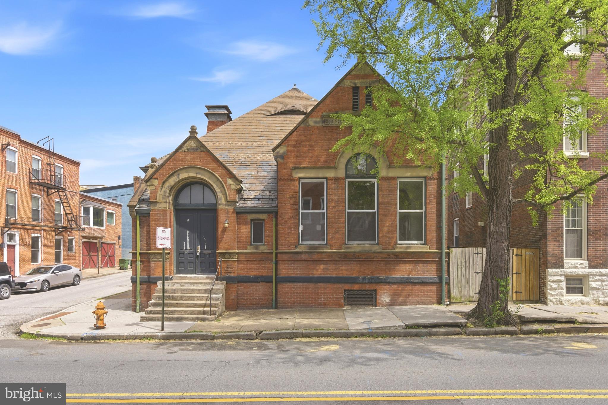1401 Light Street Baltimore, MD 21230 - Photo 1 of 39 a front view of a house