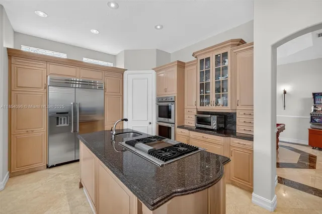 a view of a livingroom with furniture window and outside view