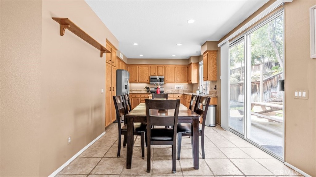 11492 Fallingstar Court Rancho Cucamonga, CA 91701 - Photo 9 of 22