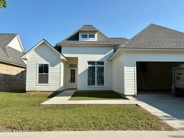 $399,999 | 225 Treescape Drive, Lafayette, LA 70508