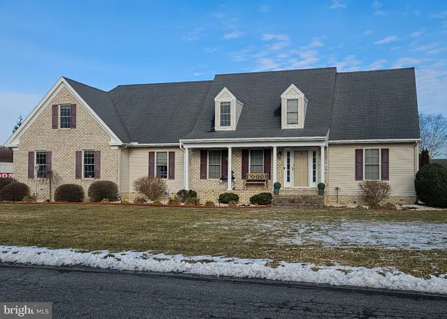 $524,900 | 27457 Equestrian Drive, Salisbury, MD 21801