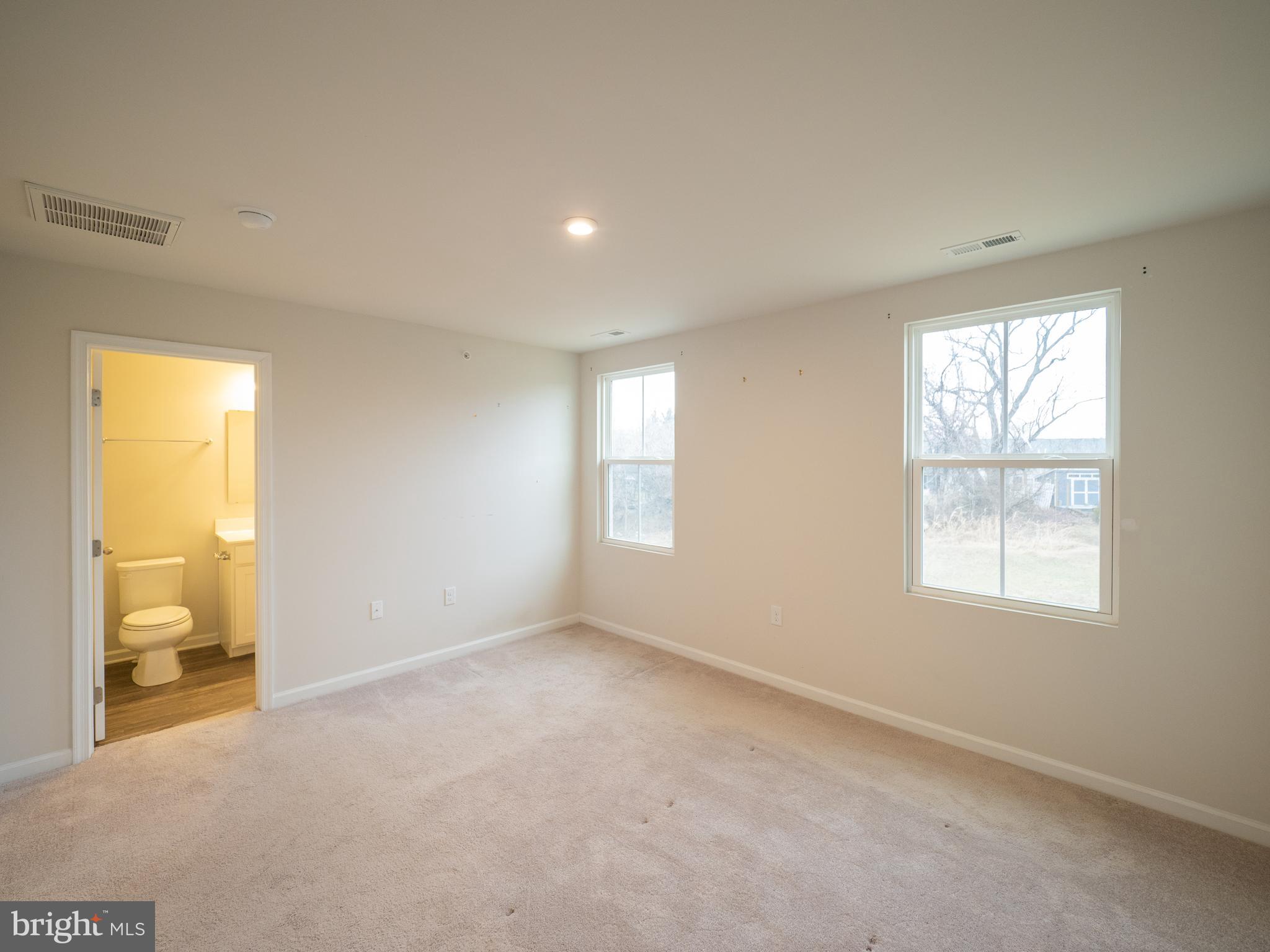 2548 Alex Road Easton, PA 18040 - Photo 12 of 23 Gallery Image 12