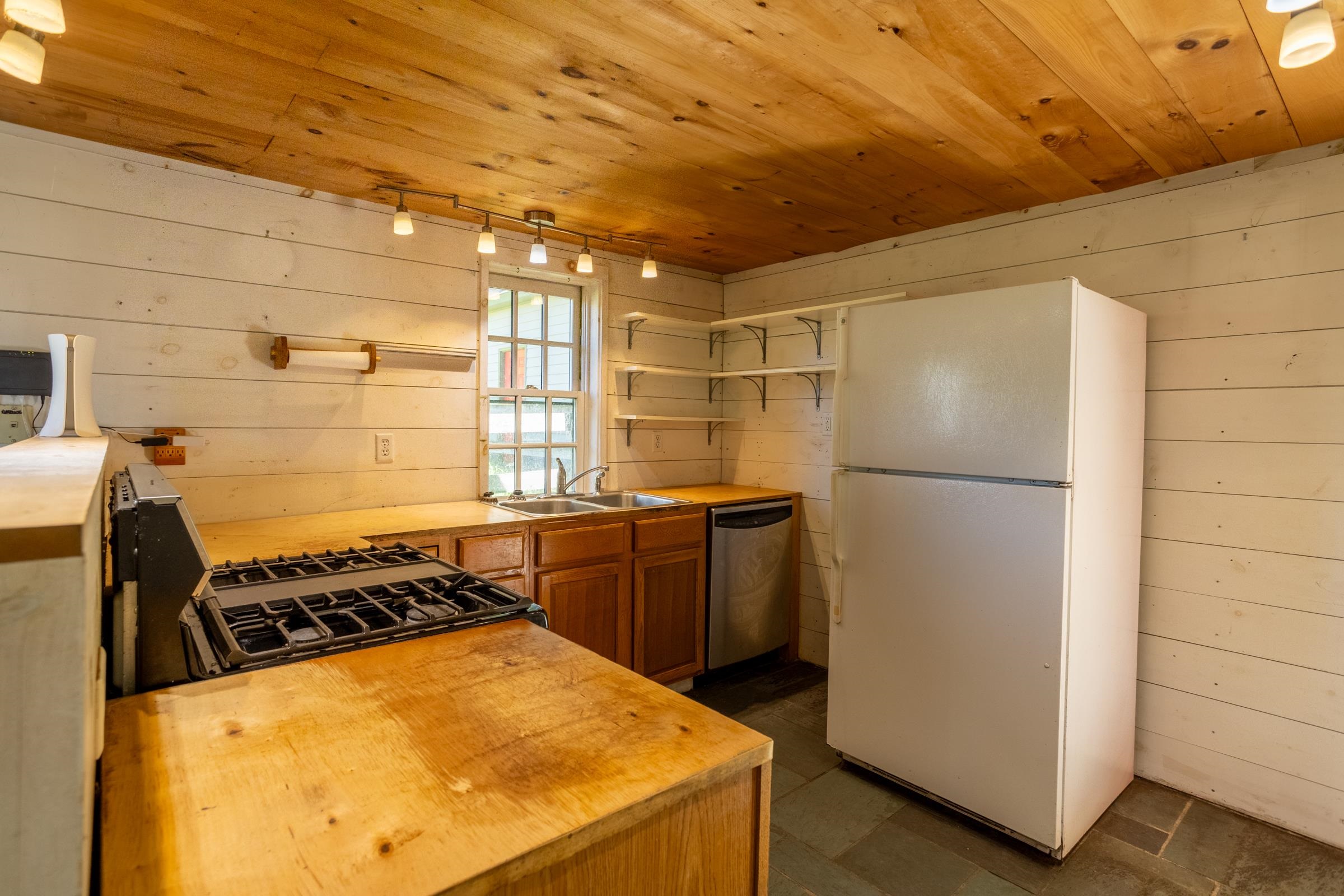 257 Watrous Road Rupert, VT 05776 - Photo 19 of 50 Gallery Image 19