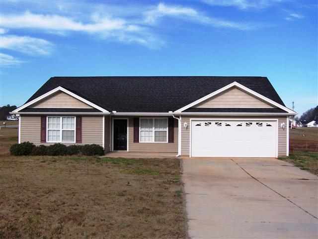 107 Wild Turkey Road Williamston, SC 29697 - Photo 1 of 17