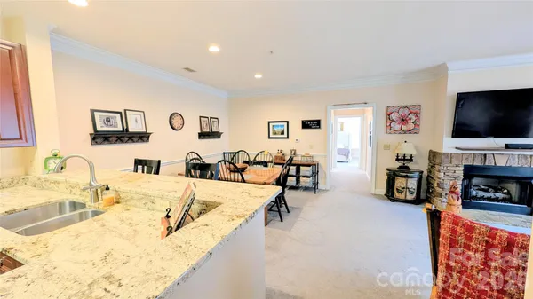 $439,000 | 91 Glenview Lane, Unit 4039, Maggie Valley, NC 28751