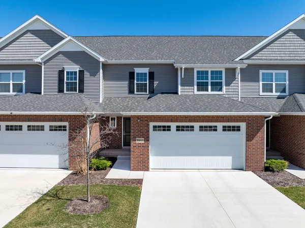 $439,900 | 3911 Orchard Drive, Unit 3911, Bettendorf, IA 52722