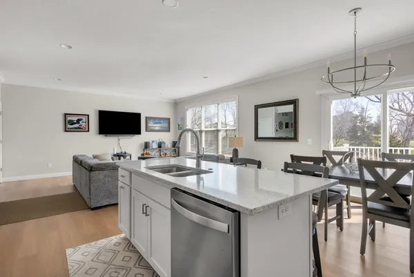 $439,900 | 3911 Orchard Drive, Unit 3911, Bettendorf, IA 52722