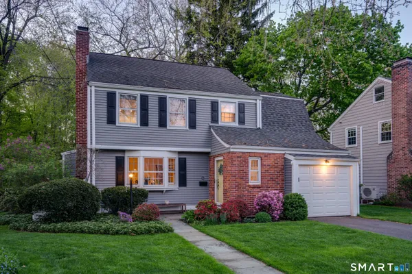 $649,000 | 66 Linbrook Road, West Hartford, CT 06107