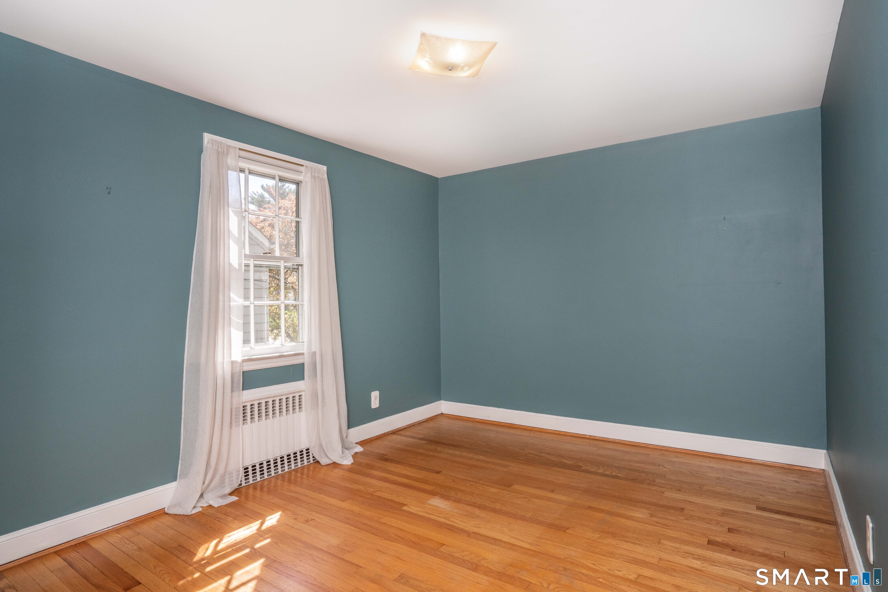 66 Linbrook Road West Hartford, CT 06107 - Photo 22 of 38
