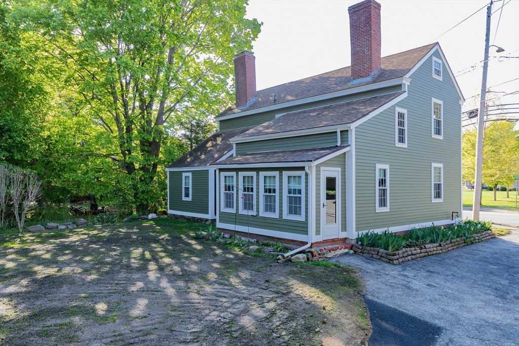 25 Summer Street Rowley, MA 01969 - Photo 4 of 34 Gallery Image 4