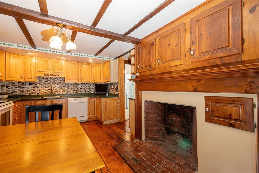 25 Summer Street Rowley, MA 01969 - Photo 6 of 34 Gallery Image 6