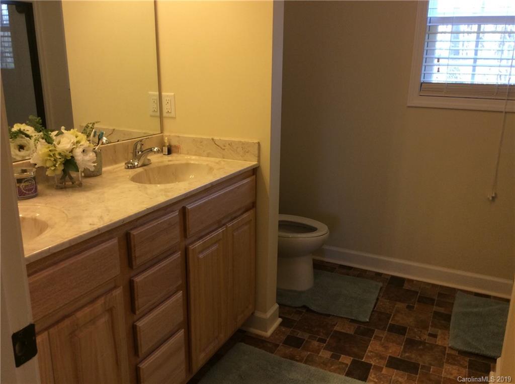 10408 Kerns Road Huntersville, NC 28078 - Photo 12 of 25 Gallery Image 12