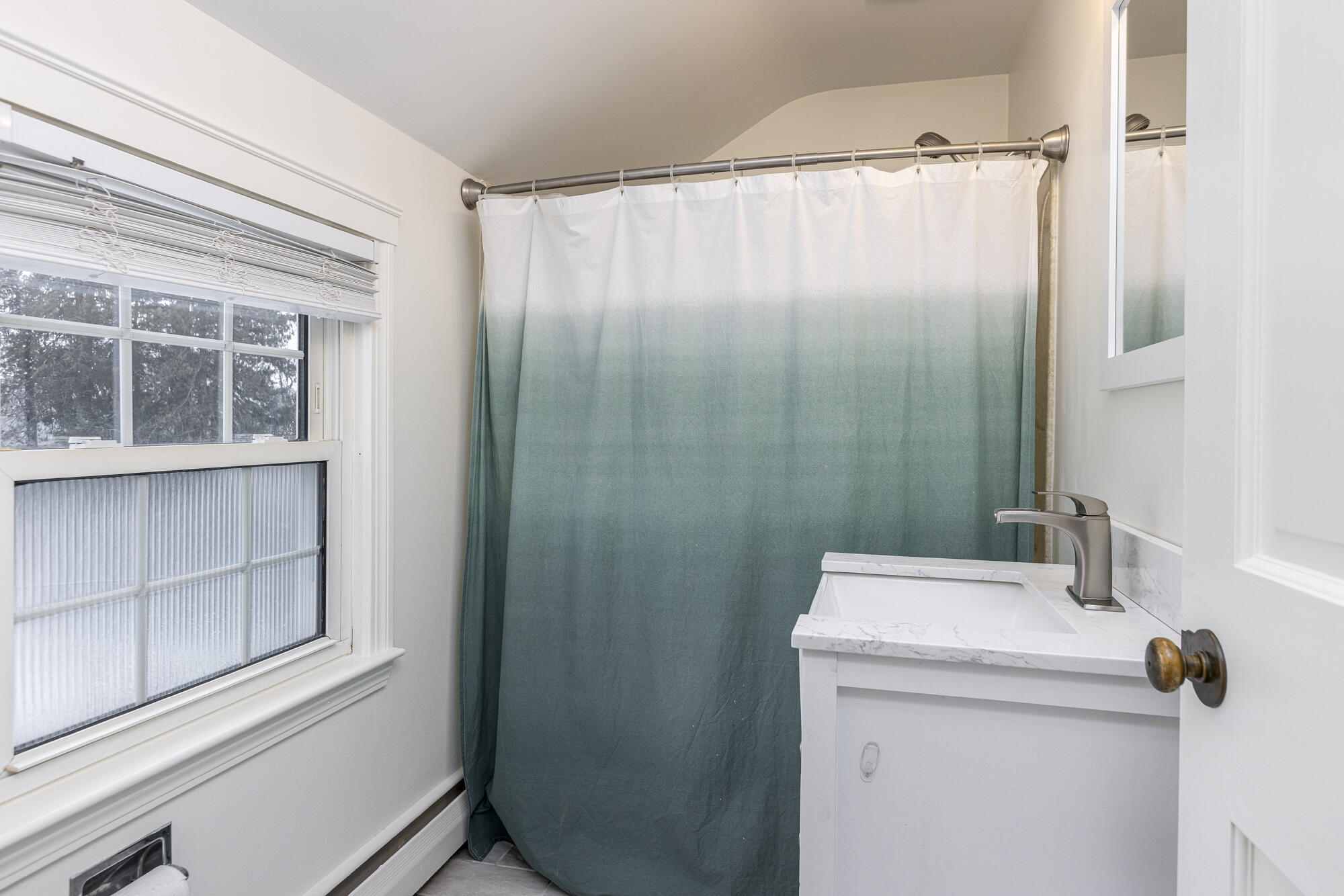 108 Capisic Street Portland, ME 04102 - Photo 15 of 34 108 Capisic St._W5_007
