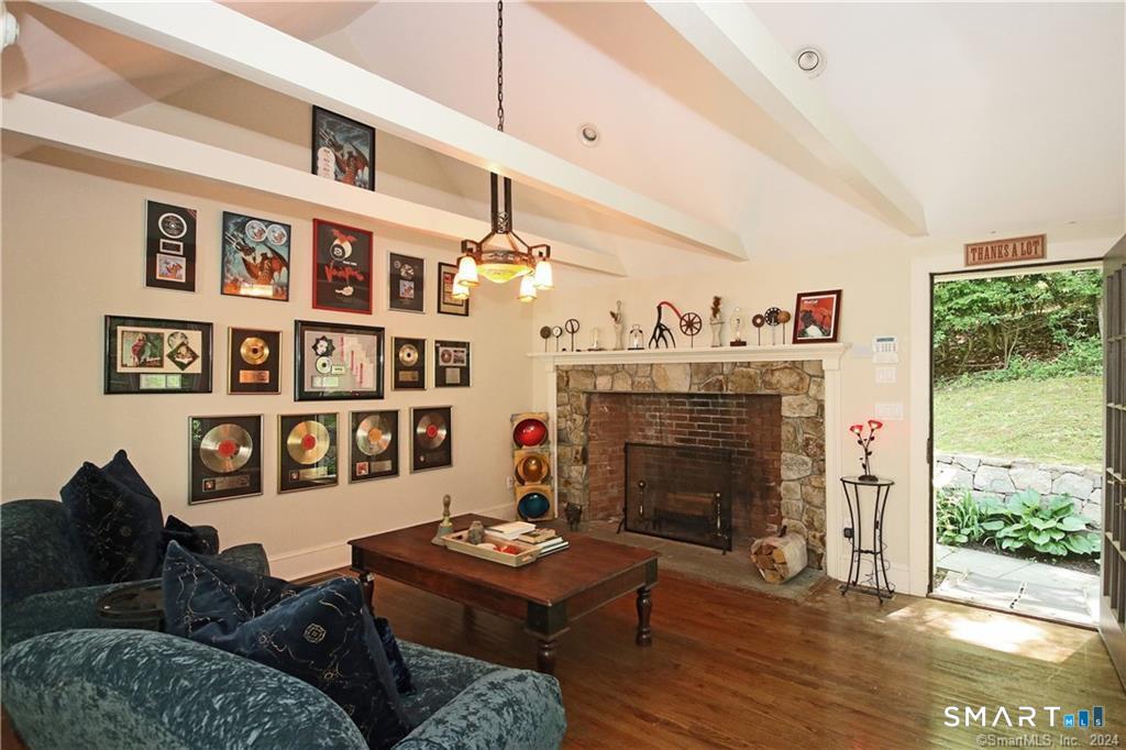 22 Ketcham Road Ridgefield, CT 06877 - Photo 9 of 40 Gallery Image 9