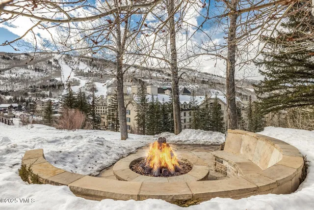 $2,385,000 | 311 Offerson Road, Unit 232, Beaver Creek, CO 81620