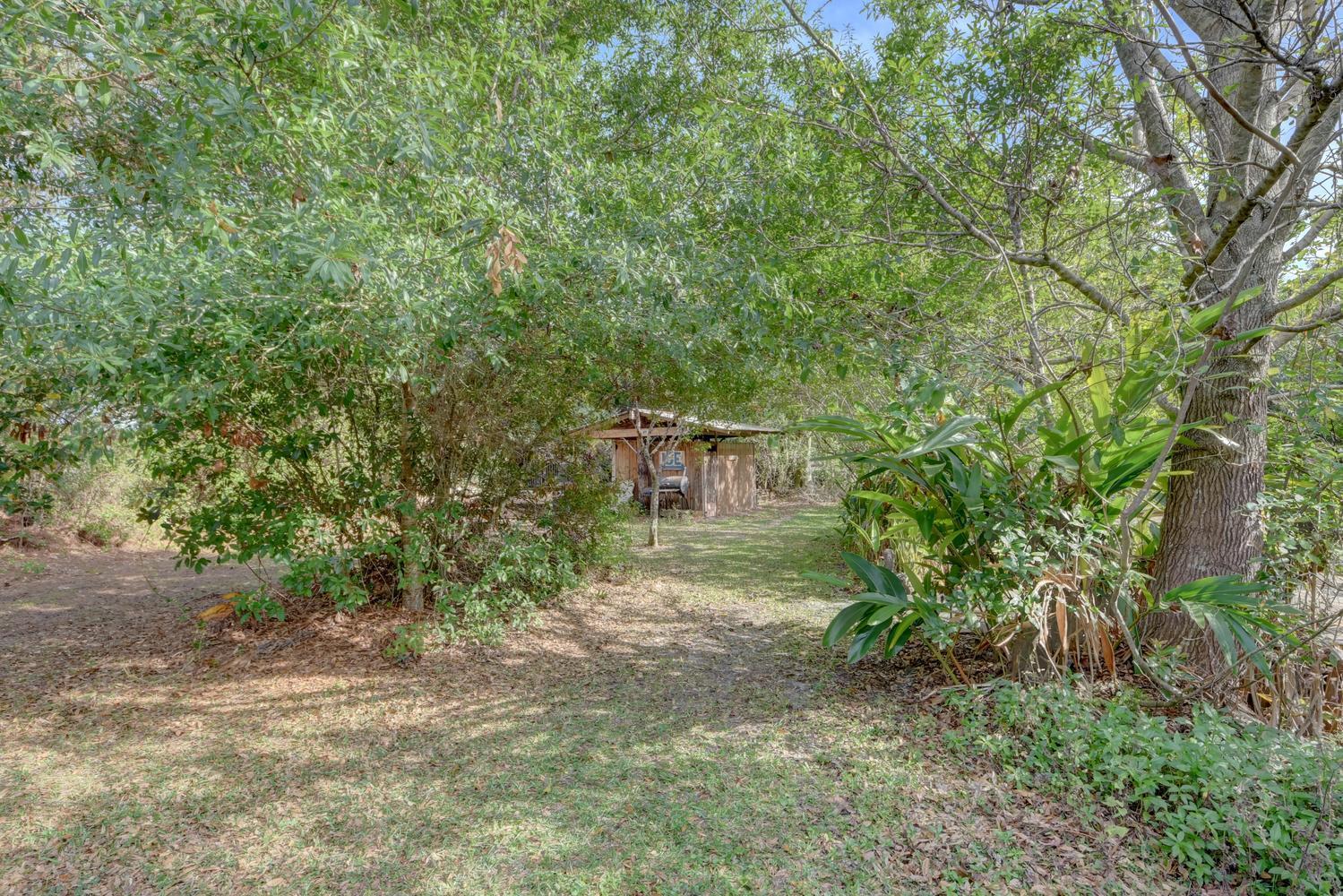 10725 Henrys Road Fort Pierce, FL 34945 - Photo 42 of 44 46
