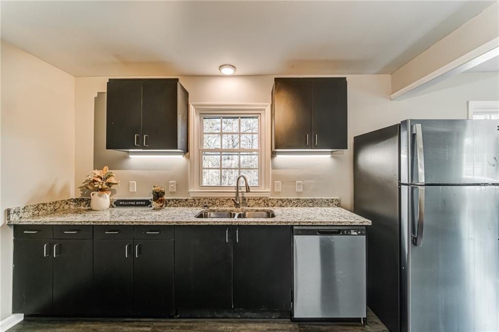 4652 Old Cowan Road Acworth, GA 30101 - Photo 14 of 34