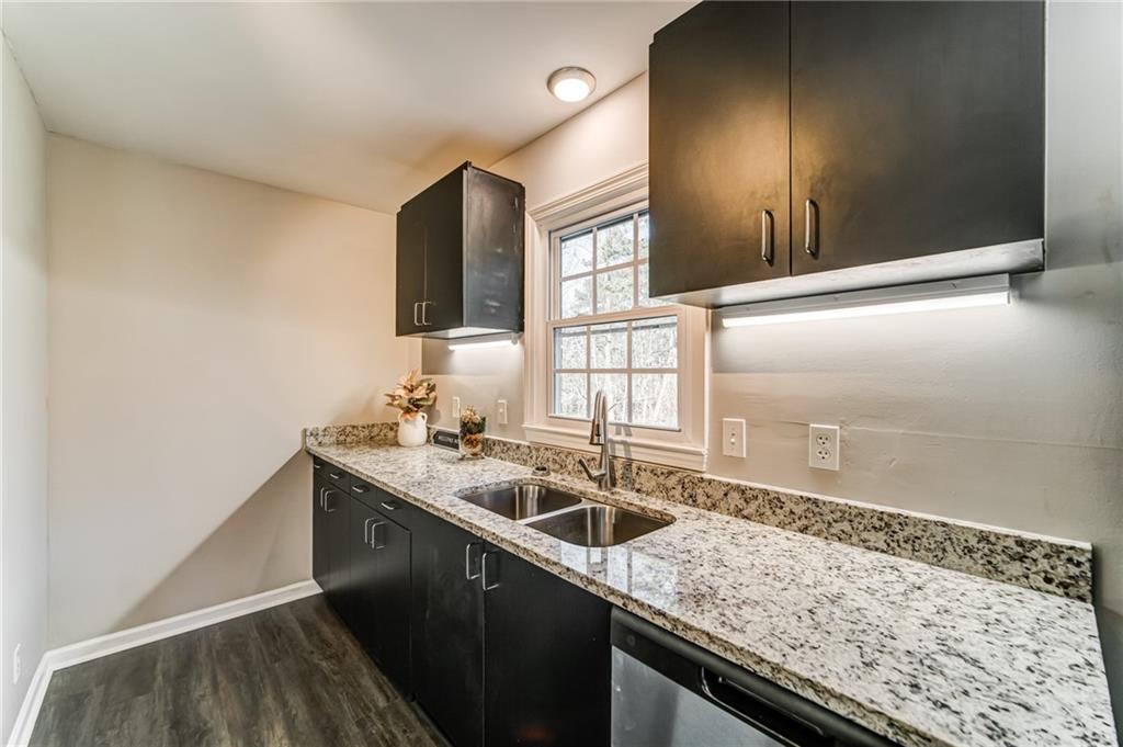 4652 Old Cowan Road Acworth, GA 30101 - Photo 15 of 34