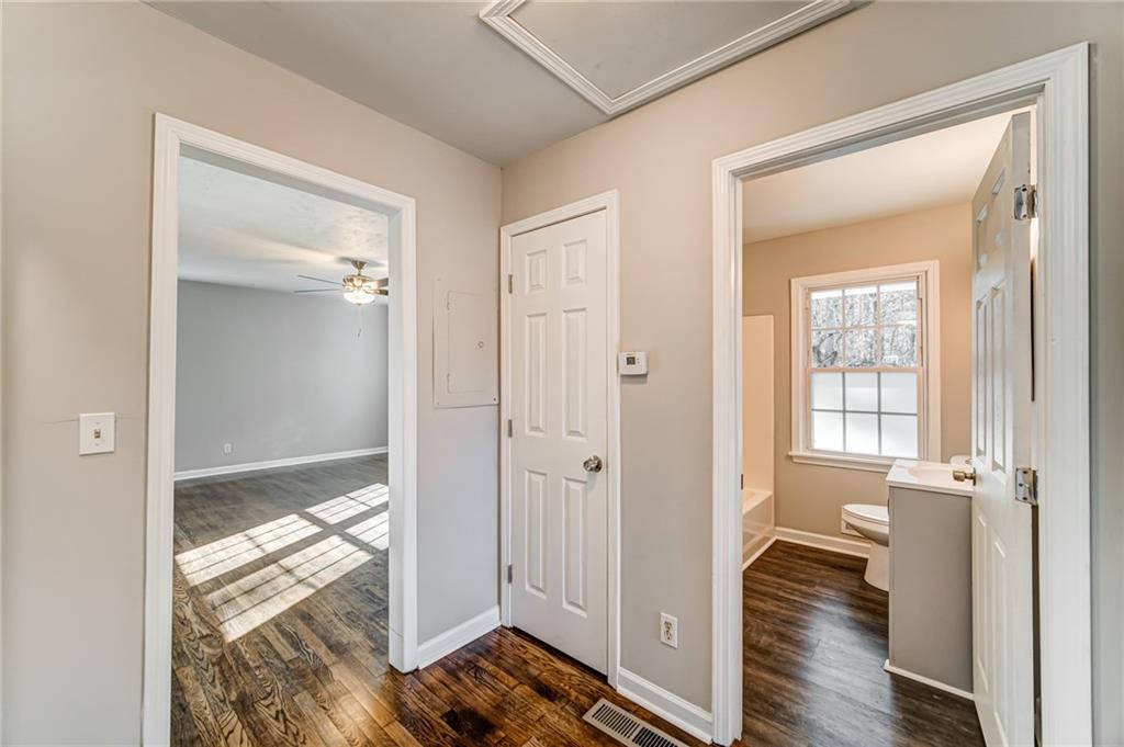 4652 Old Cowan Road Acworth, GA 30101 - Photo 19 of 34