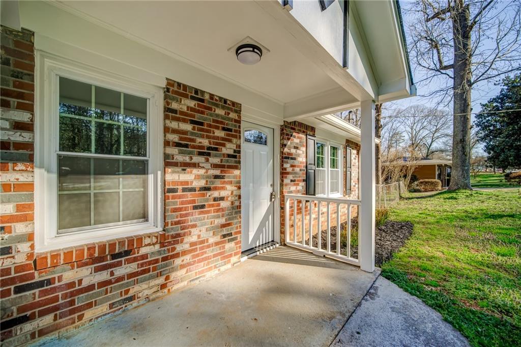 4652 Old Cowan Road Acworth, GA 30101 - Photo 3 of 34