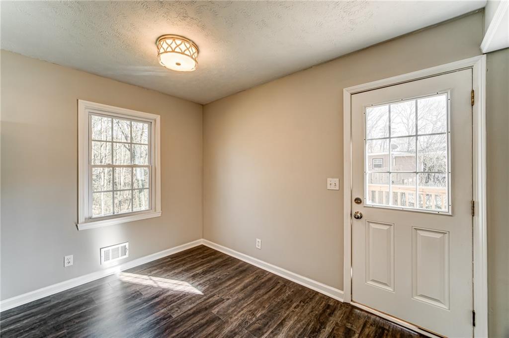 4652 Old Cowan Road Acworth, GA 30101 - Photo 10 of 34