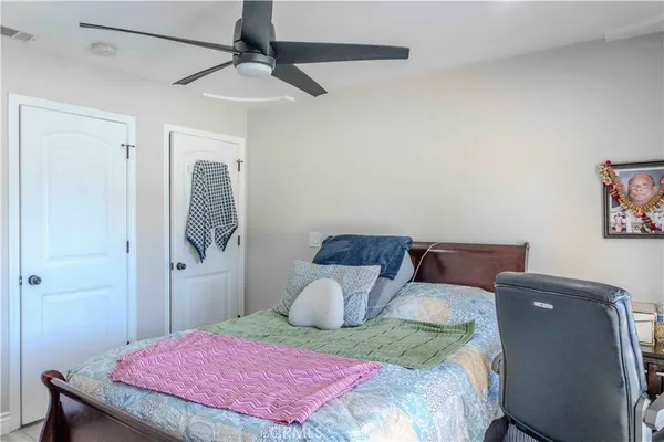 $679,900 | 1042 Robinson Court, Hanford, CA 93230