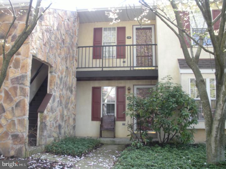 130 Valley Stream Lane Chesterbrook, PA 19087 - Photo 1 of 1 Gallery Image 1