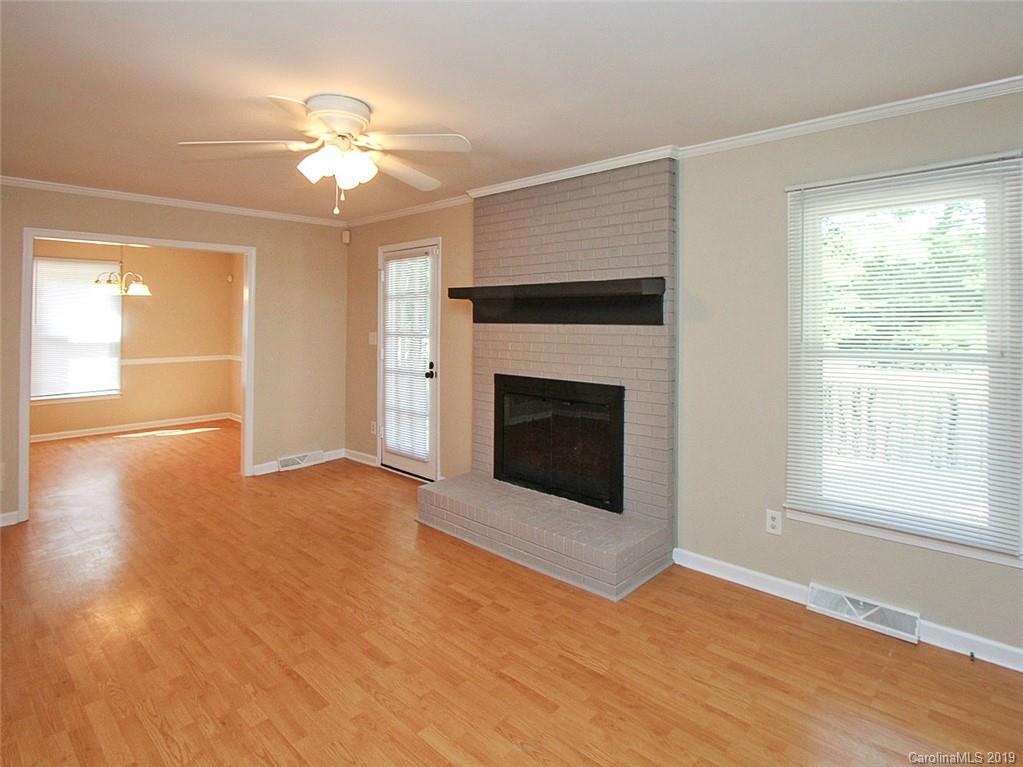 9828 Red Rock Road Charlotte, NC 28270 - Photo 4 of 21