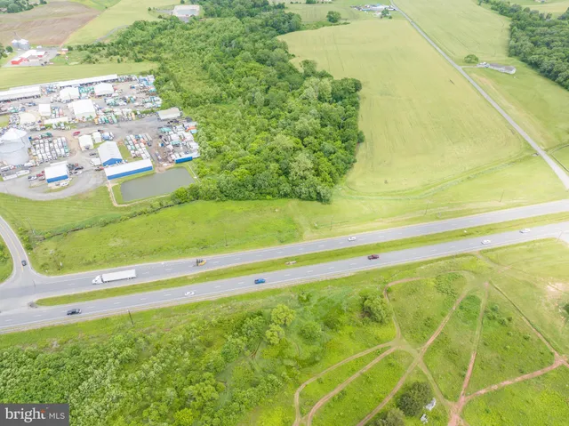 a view of a yard with an outdoor space