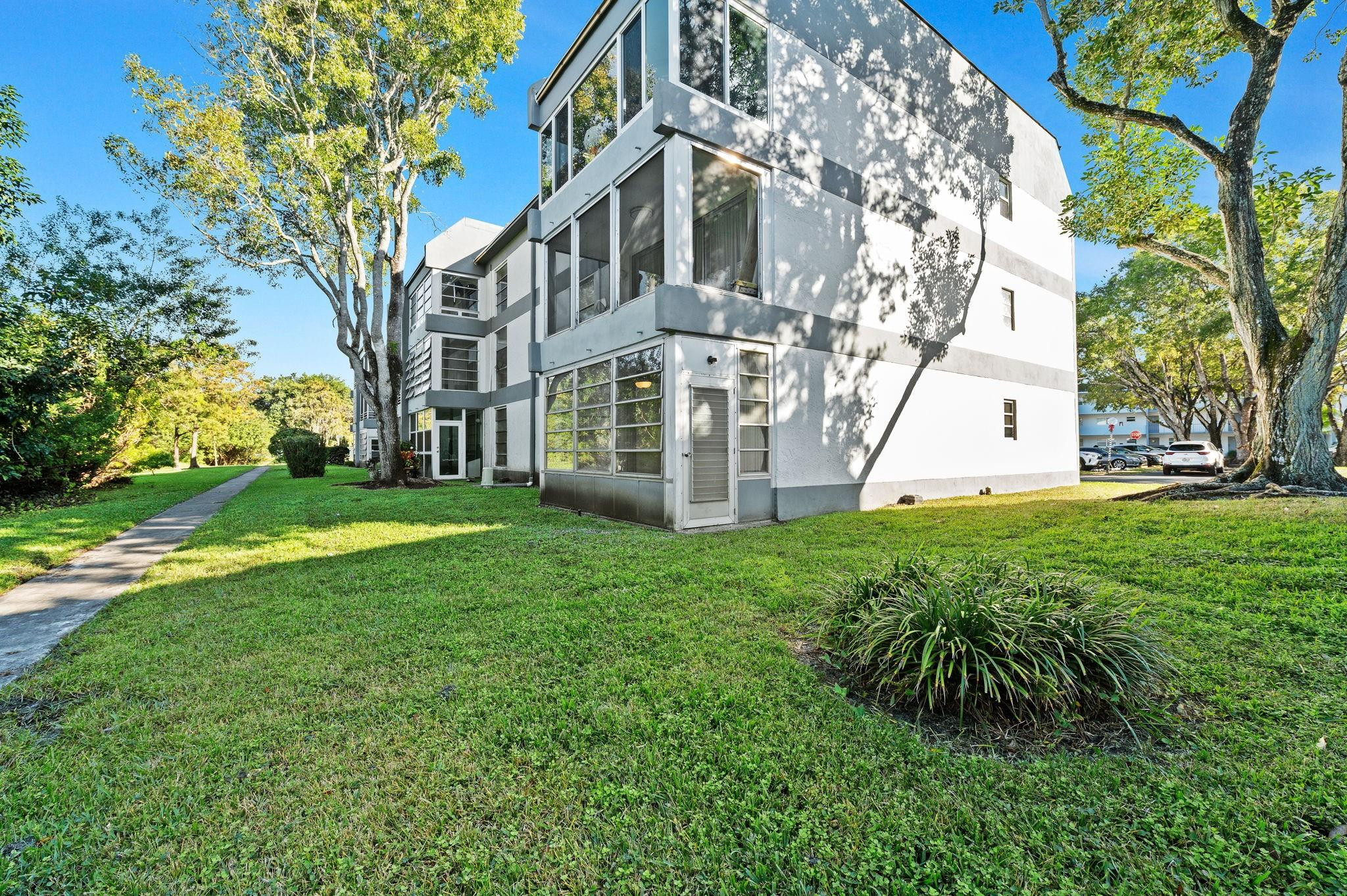 8341 Sands Point Boulevard, Unit B101 Tamarac, FL 33321 - Photo 27 of 40 Photo 27