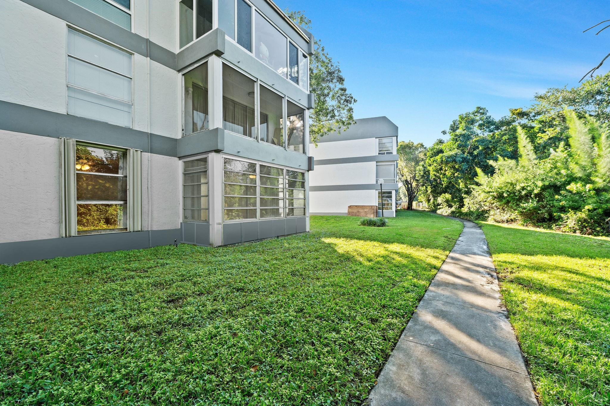 8341 Sands Point Boulevard, Unit B101 Tamarac, FL 33321 - Photo 28 of 40 Photo 28