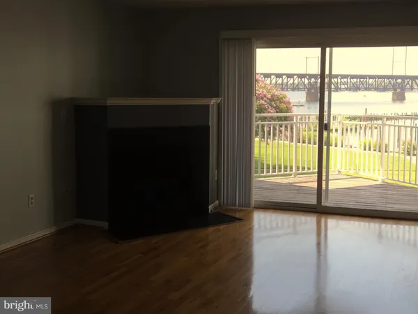 a view of a large window with an outdoor space