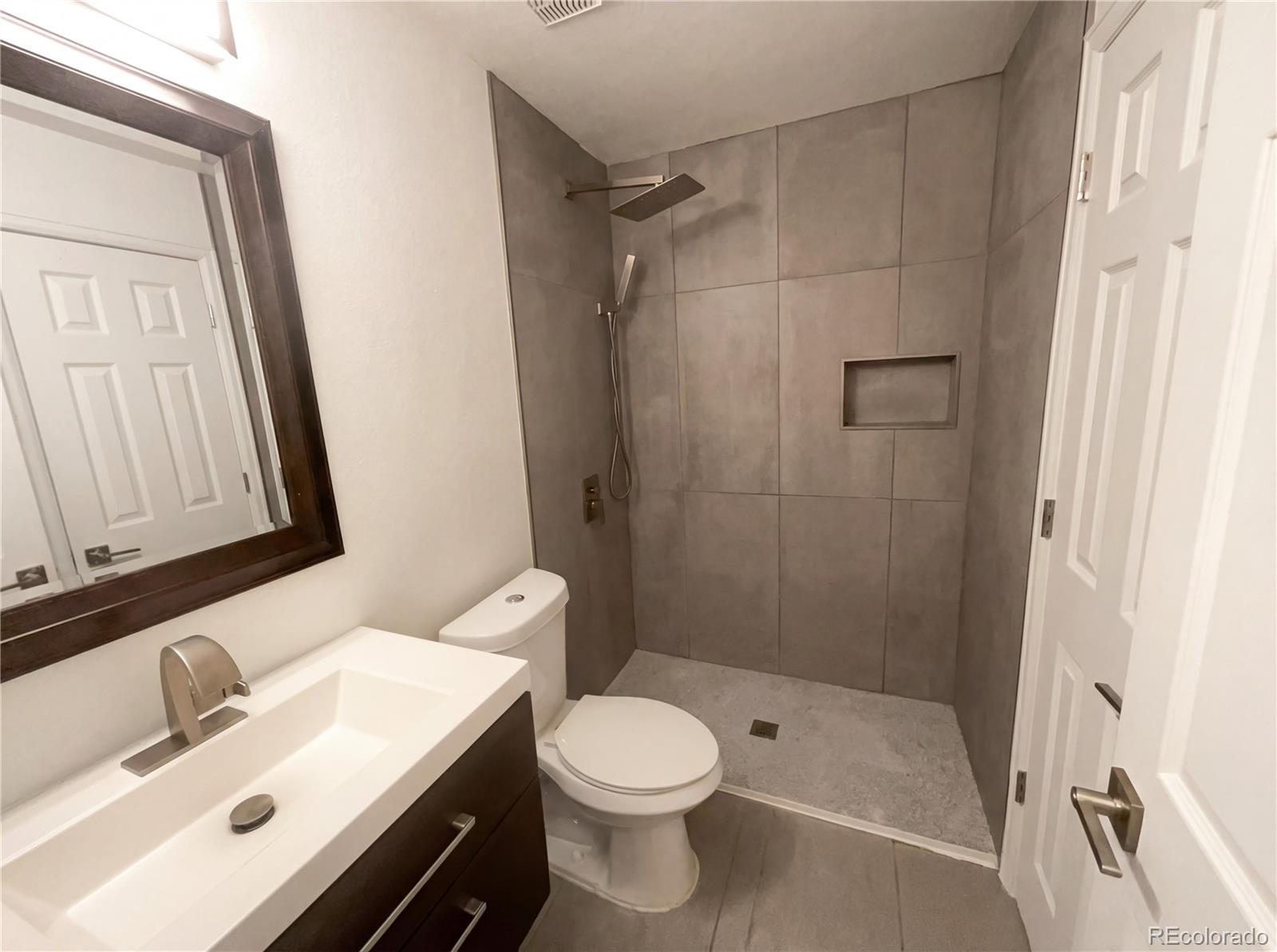 1721 Mountain Maple Avenue Highlands Ranch, CO 80129 - Photo 14 of 18