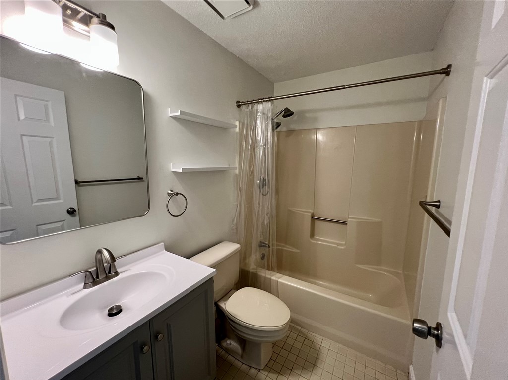 3524 West Shore Road, Unit 610 Warwick, RI 02886 - Photo 16 of 19 Gallery Image 16