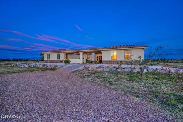 $515,000 | 10185 South Bailando Rio, Hereford, AZ 85615