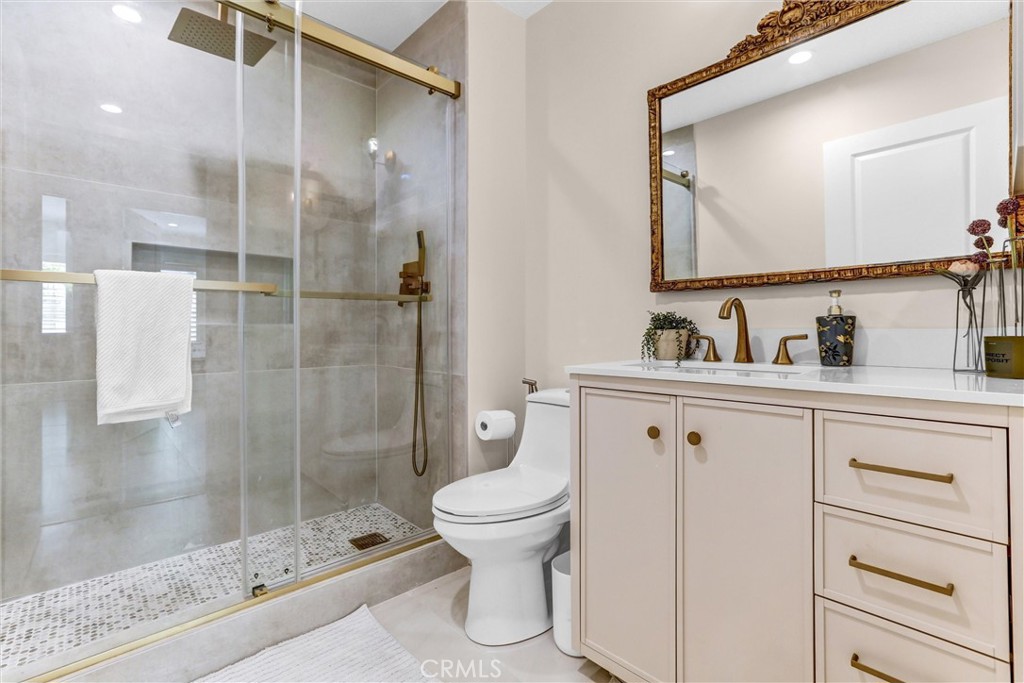 865 Palmgrove Avenue Thousand Oaks, CA 91320 - Photo 16 of 27