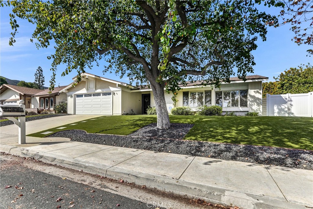 865 Palmgrove Avenue Thousand Oaks, CA 91320 - Photo 21 of 27