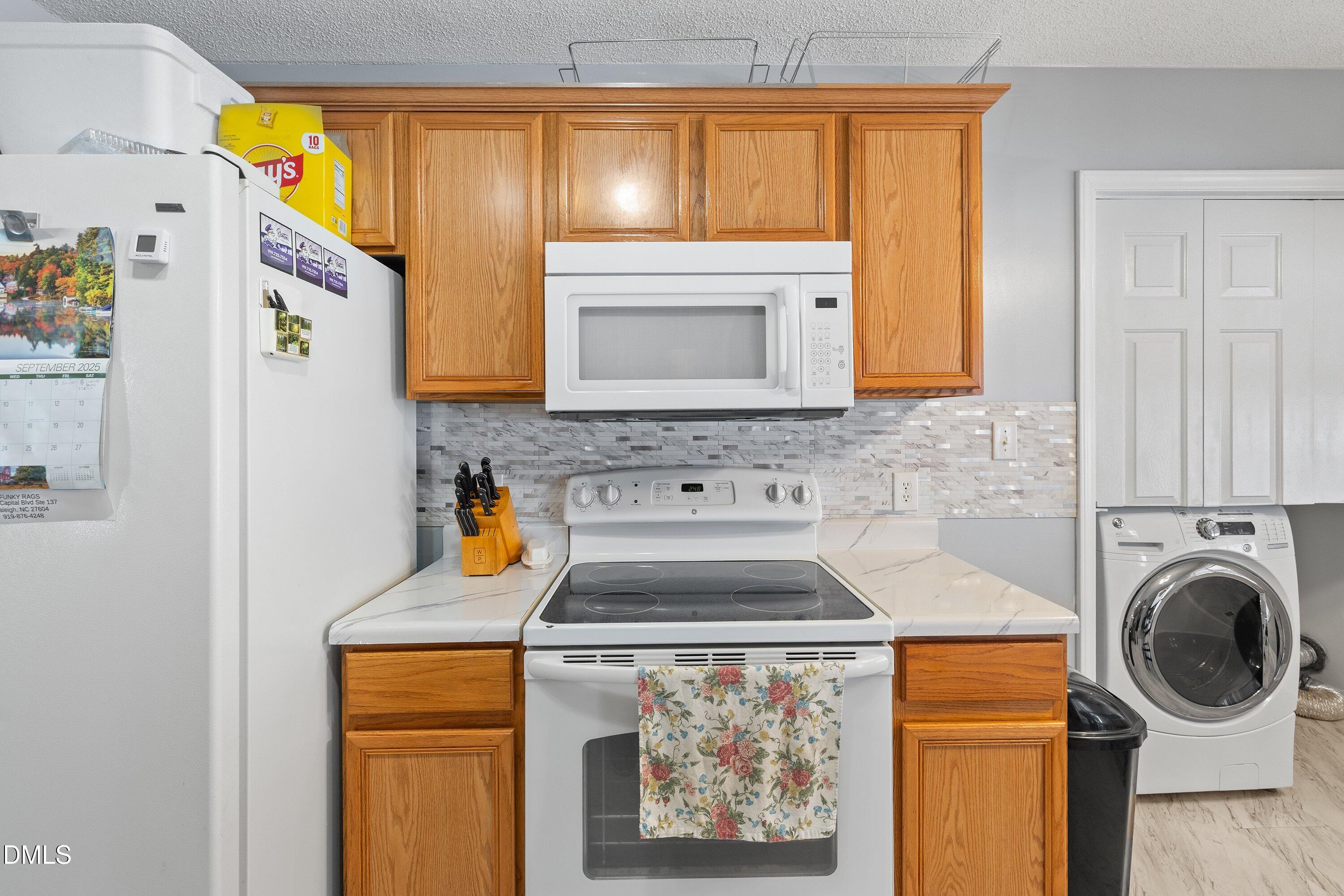 169 Montesino Drive Raleigh, NC 27603 - Photo 16 of 43 16-169 Montesino_2467