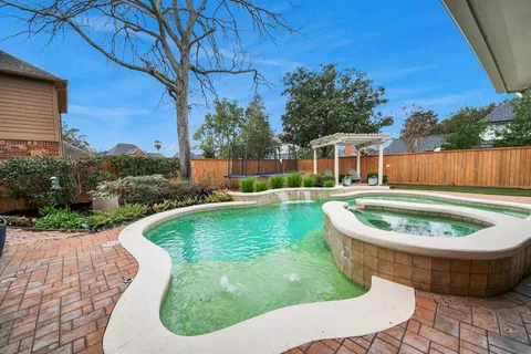 $869,000 | 3110 Hickory Run Drive, Sugar Land, TX 77479