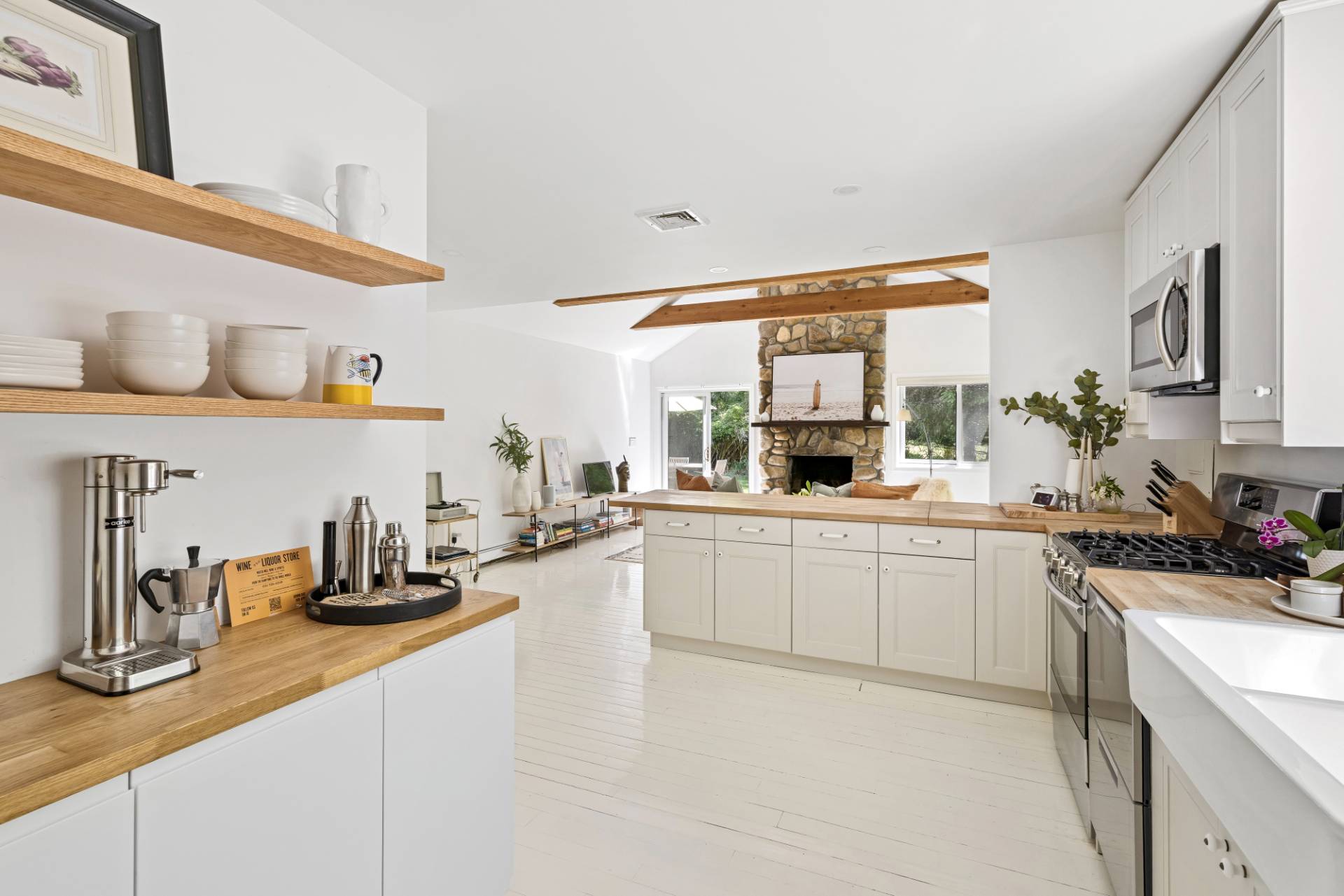 60 Northwest Landing Road East Hampton, NY 11937 - Photo 14 of 35