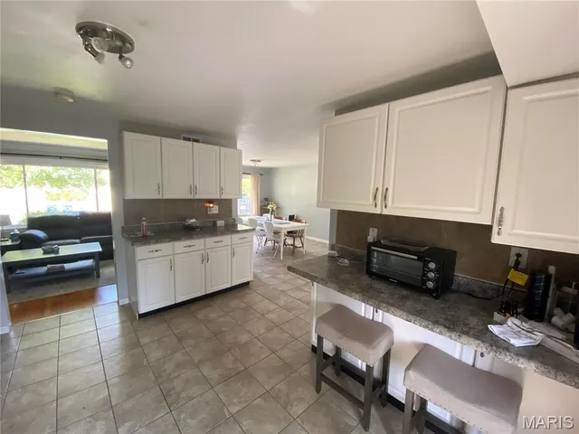 $1,745 | 9432 Eucalyptus Drive, Affton, MO 63123