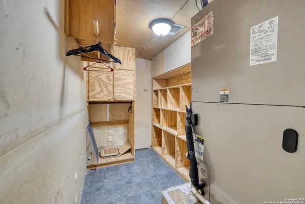 $140,000 | 98 Guayacan Street, Carrizo Springs, TX 78834