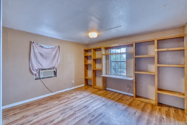 $140,000 | 98 Guayacan Street, Carrizo Springs, TX 78834