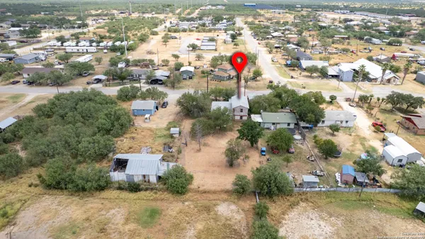 $140,000 | 98 Guayacan Street, Carrizo Springs, TX 78834