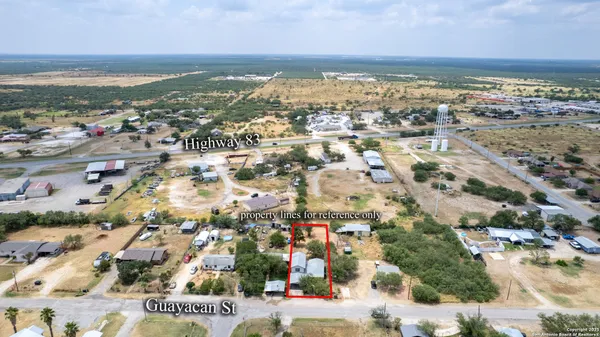 $140,000 | 98 Guayacan Street, Carrizo Springs, TX 78834