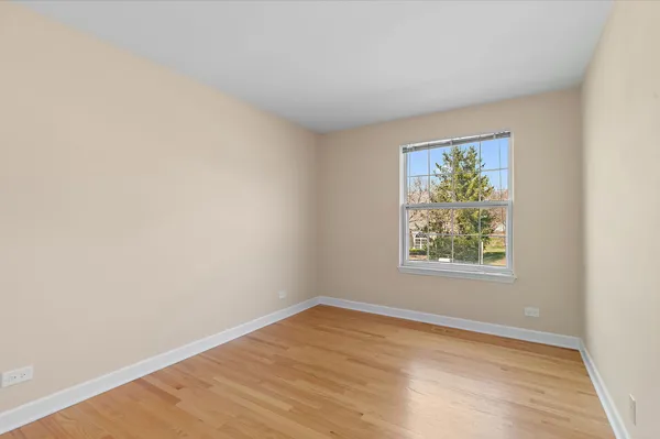 $399,777 | 1415 Diamond Drive, Hoffman Estates, IL 60192
