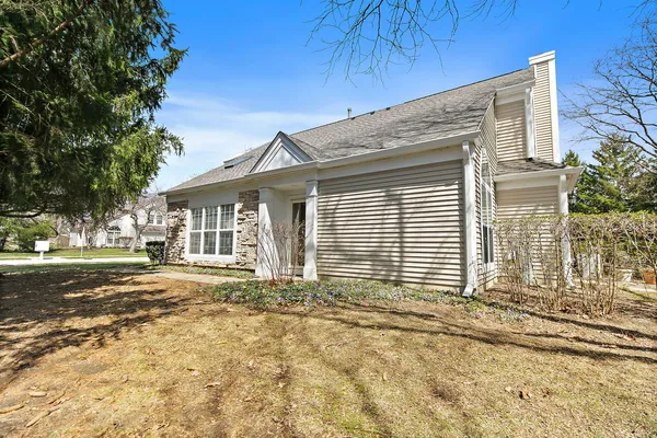 $399,777 | 1415 Diamond Drive, Hoffman Estates, IL 60192