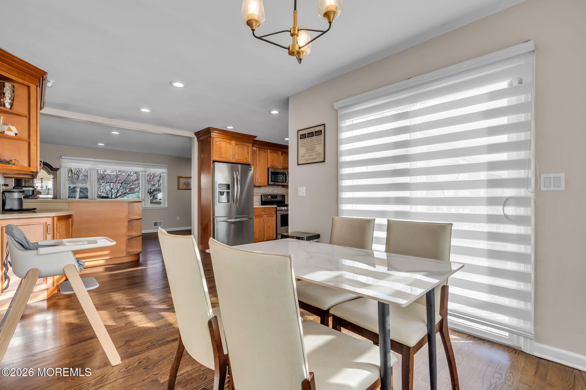 3 Bruce Terrace Jackson, NJ 08527 - Photo 10 of 37 a view of a dining room with furniture and a window